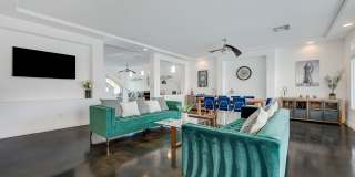 FANTASTIC FULLY UPGRADED FURNISHED RENTAL LOCATED IN THE SOUTHWEST!!! Gallery 12