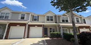 Exclusively Offered By Muse Realty, LLC Gallery 5