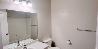 Gorgeous Modern Home! Gallery 13