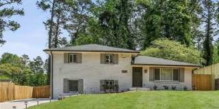 1888 La Mesa Lane Gallery 1