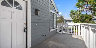 Prime Irvine Living: Bright End Unit Steps from Pool & Parks Gallery 5