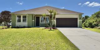 3BR 2 BA Unfurnished modern farmhouse home Available Now! Gallery 1