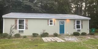 New 4 Bedroom/2 Bathroom Home! Gallery 1