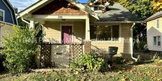 Charming Four-Bedroom Home in the Heart of Ferndale Gallery 3