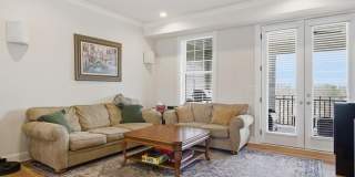 Blacksburg, 3 BR / 2.5 BA Available Sept 1st Gallery 7