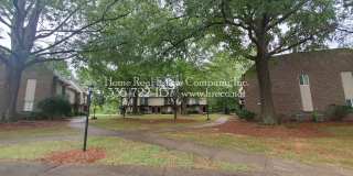 Brookglen Apartments | 1445 Brookwood Drive Apt B Gallery 1