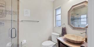 Charming 3 Bed/2 Bath + Den Home in Ringling Park – Minutes to Downtown Sarasota! Gallery 21