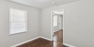 1608 Gallery 7