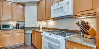 Stunning End Unit Townhome with 2 Car Garage Gallery 12
