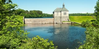 Water View Terrace Gallery 29