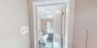 Cool Updated Historic 4/3.5 Farmhouse in Bethesda on Private, 1.5 Acre Lot Gallery 20