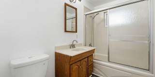 Beautiful 4-bedroom, 2-bathroom home located in the vibrant city of Westminster, Gallery 19