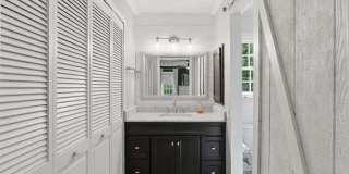 109 Bowfin Bay Gallery 27