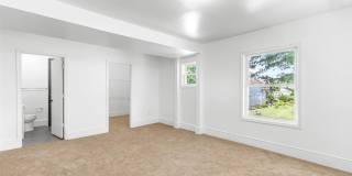 330 Westminster St Gallery 25