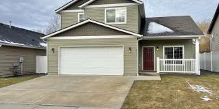 8811 North Elm Street Gallery 1