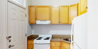 Kenwood Court Gallery 5