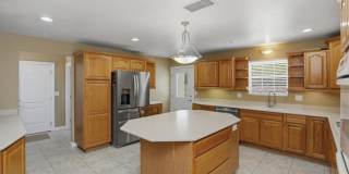 16540 Wagon Wheel Gallery 18