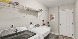 Freshly Renovated 4 Bedroom Home In Centerville OH Gallery 32