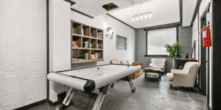 1110 West Glenlake Ave. Gallery 3