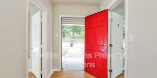 1652 North Cherry Street Gallery 3
