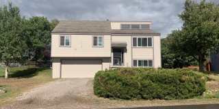 382 Summit Drive Gallery 1