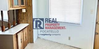 2 Bedroom 1 Bath Mobile Home - Pets negotiable Gallery 6