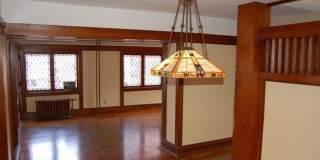 The Lamp House - 4 Br., 3 Bath Home  Available 8/15/2026-8/14/2027 Gallery 9