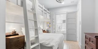 8320 Surf Dr Gallery 32