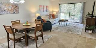 Seasonal Short-Term 2 Bedroom 2 Bathroom 2nd Floor Condo in Estancias of Capri Isles! Gallery 9