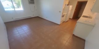 1734 La Cres St Gallery 1