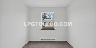 1220 Bedford Woods Dr.-16 Gallery 17