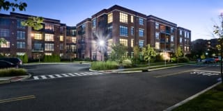 Sheffield at Englewood South Gallery 16