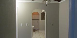 NICE Duplex for Rent close to Midtown and the Plaza District 2-bed & 1-bed available Gallery 7