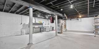 320 Chalmers Street Gallery 12