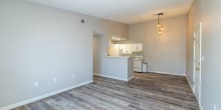 The Landings at Steele Creek Apartments Gallery 14