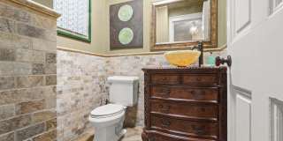 1007 N CALVERT ST Gallery 19