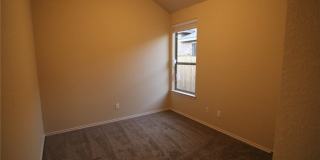 534 Creekside Circle Gallery 8