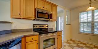 Large 2 BR, 2 BA Dual Master Suite in Boiling Springs Convenient to Shopping, Dining, Easy Access to I-85 Gallery 7