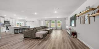 NEW 5 BR/3BA OPEN CONCEPT IN SOUTH CRESTVIEW WAITING FOR YOU! Gallery 4