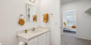 Pullman Modern Urban Apartments Gallery 22