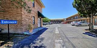 ONLY $895 ****Rarely Available **** All Utilities Included**** ONLY $895 ****Rarely Available **** All Utilities Included**** Gallery 3