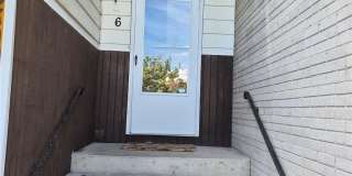 6 Boxwood Court Gallery 1