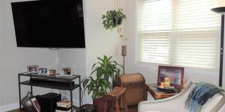 222 Torrence Street S Gallery 5