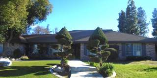 NW - CUSTOM HOME WITH POOL!! Gallery 1