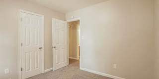 2536 Hanover Street Gallery 9