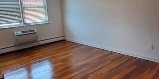 6046 69th Place Gallery 12