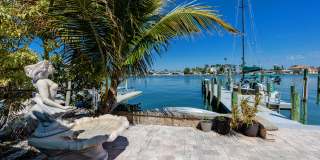 11215 3rd Street East Gallery 25