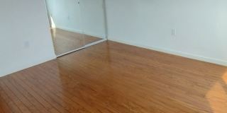 8 9th Street Gallery 14