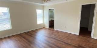 1133 Imperial Street Gallery 11