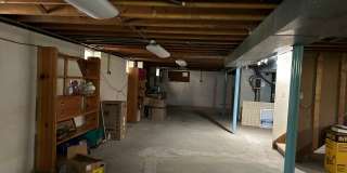 3 Bedrooms One Floor Ranch House with 2 car attached garage in Lyndhurst Gallery 40